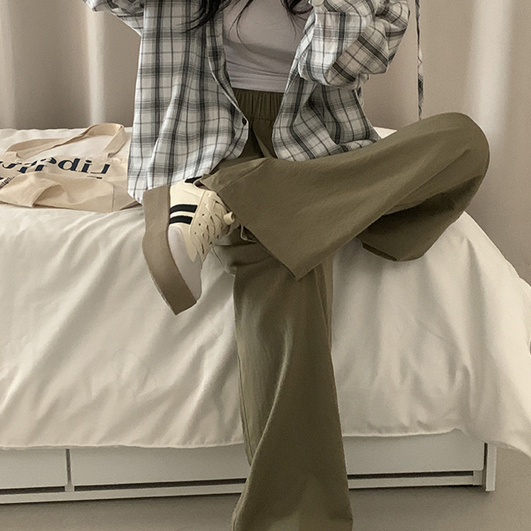 バンディングワイドピンタックトレーニングパンツ KHAKI