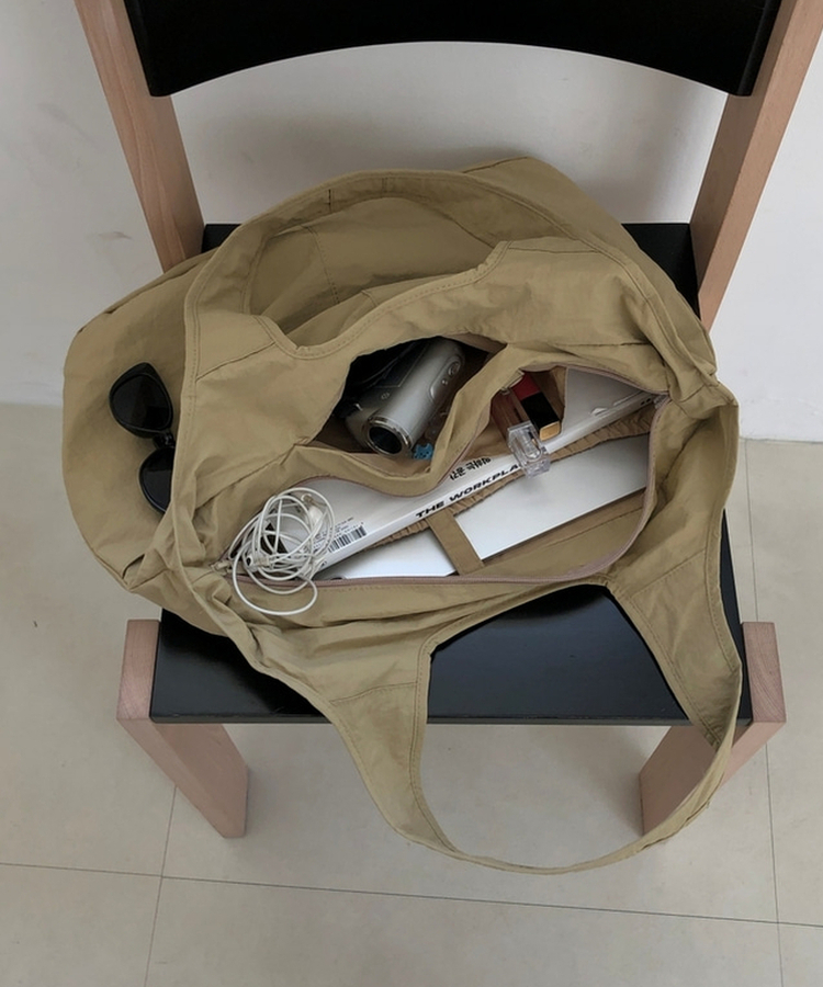ナイロンショルダーバッグ(5color) BEIGE
