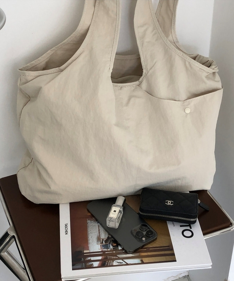 ナイロンショルダーバッグ(5color) IVORY