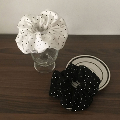 ドットシュシュ WHITE