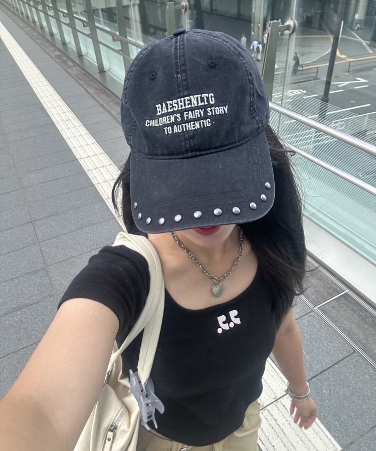 ビンテージスタッズキャップ｜ファッション雑貨｜韓国ファッション通販