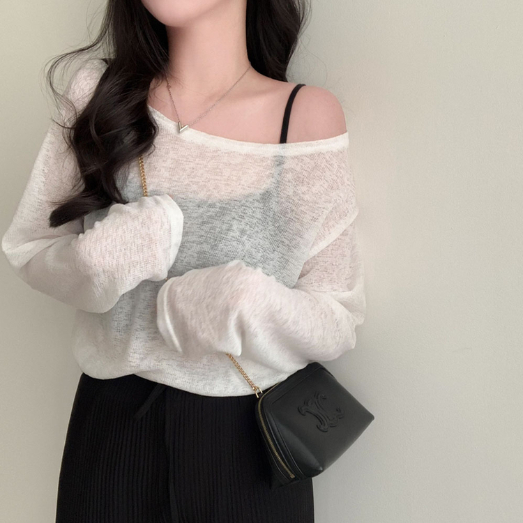 애쉬 시스루 오프숄더 원숄더 루즈핏 긴팔 티셔츠 아이보리