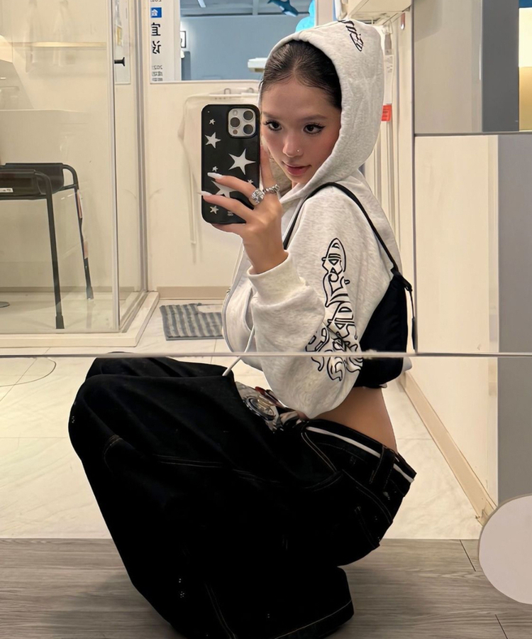 クロップフードジップアップ IVORY