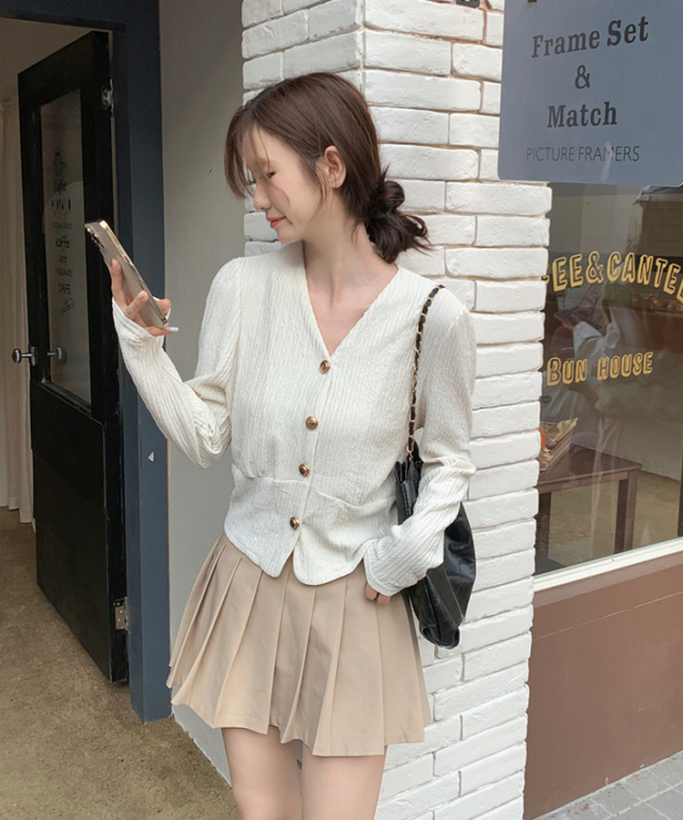 ゴールドボタンカーディガン IVORY