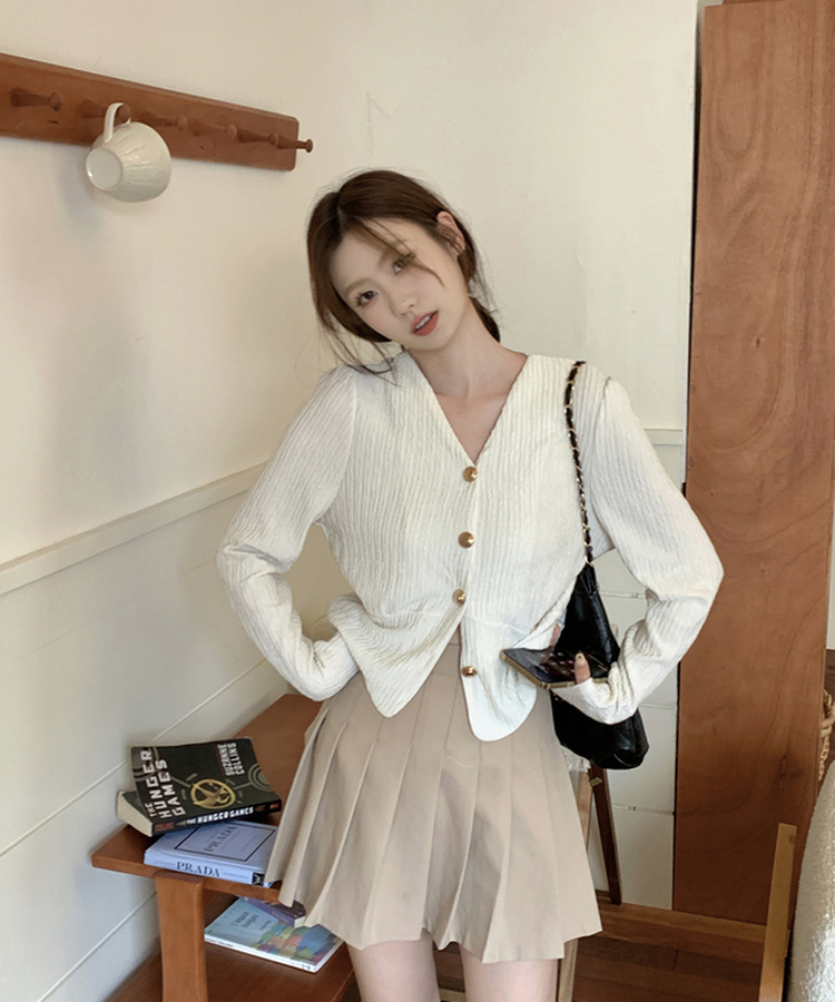 ゴールドボタンカーディガン IVORY