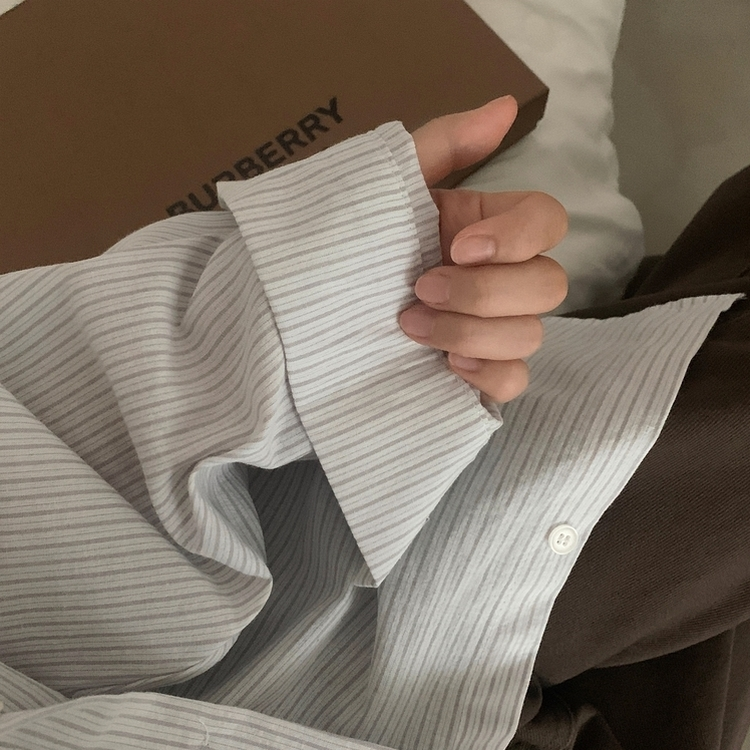 얼그레이 오버핏 스트라이프 셔츠 남방 아이보리