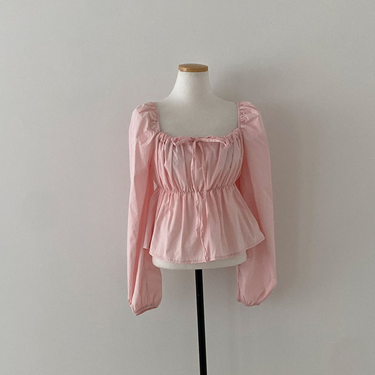 다니 리본 셔링 퍼프 스퀘어넥 블라우스