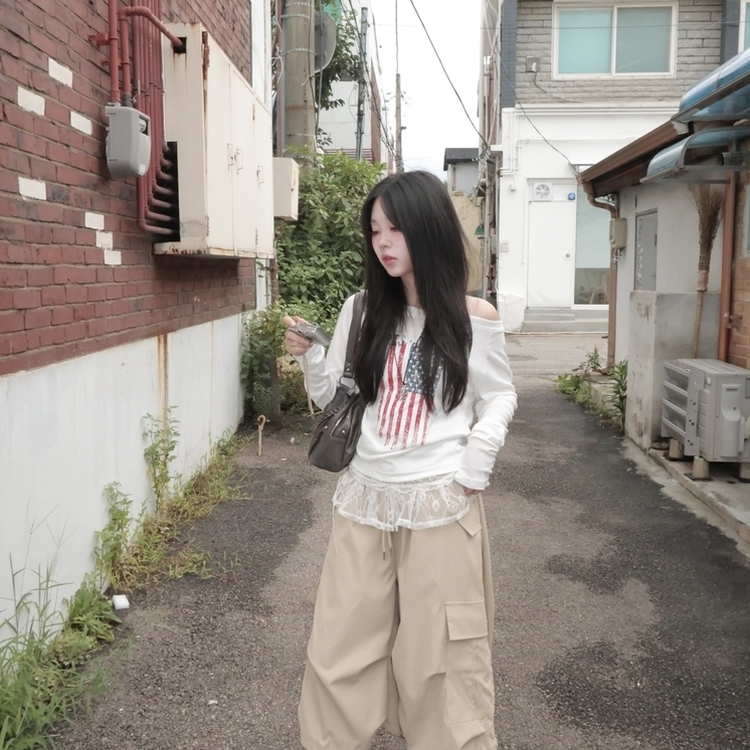 アメリカンオフショルダー長袖Tシャツ IVORY