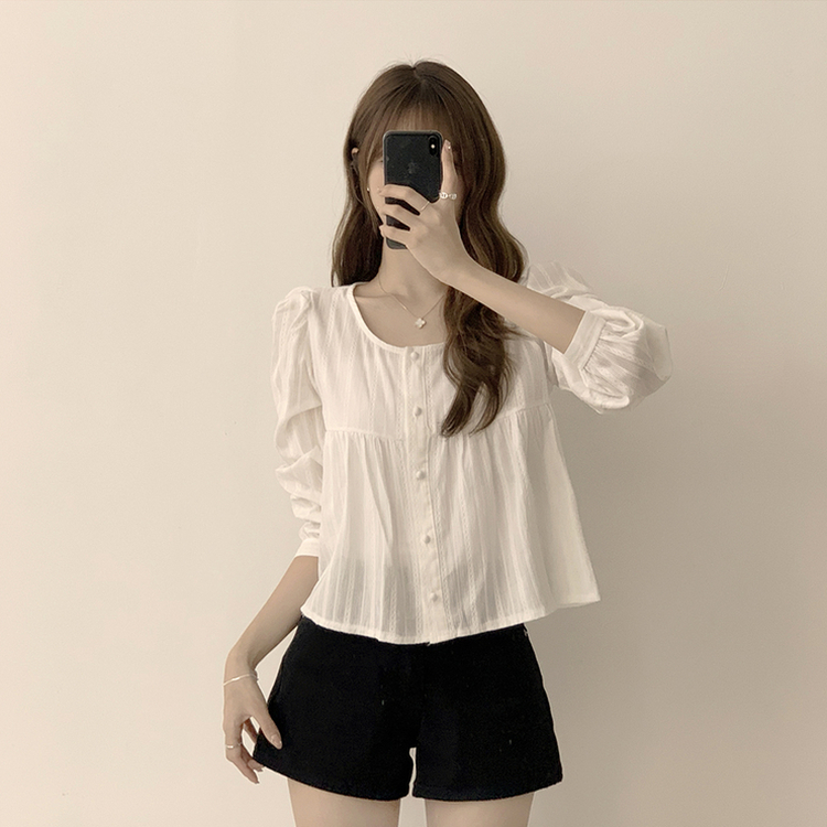 러블리 무드 슈니 펀칭 자수 퍼프 여름 긴팔 콩단추 블라우스 아이보리