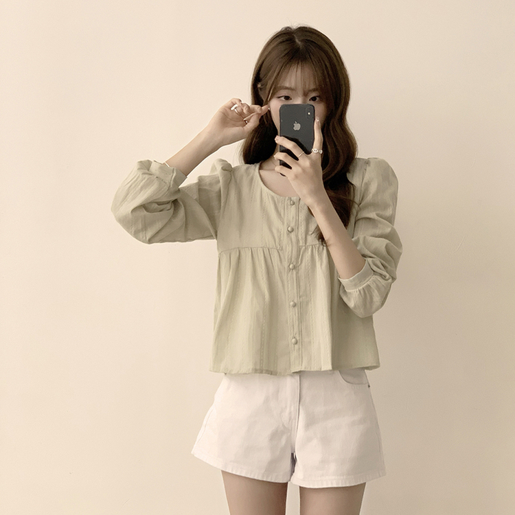 러블리 무드 슈니 펀칭 자수 퍼프 여름 긴팔 콩단추 블라우스 민트