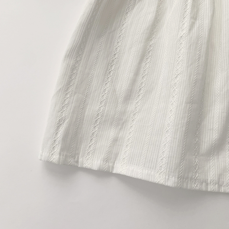 러블리 무드 슈니 펀칭 자수 퍼프 여름 긴팔 콩단추 블라우스