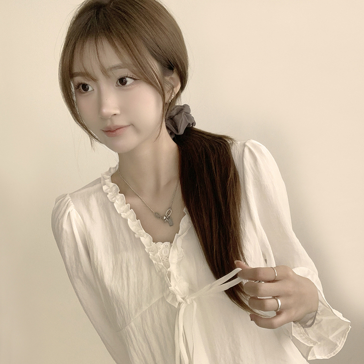 지금부터 초가을까지 크리스탈 퍼프 여름 긴팔 블라우스 아이보리