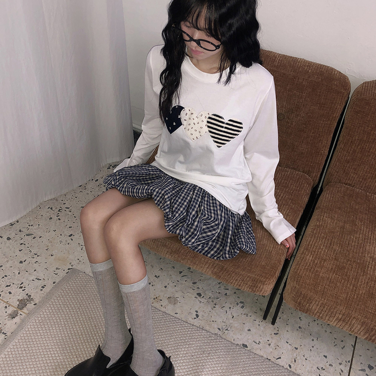 ハートワッペン長袖Tシャツ IVORY