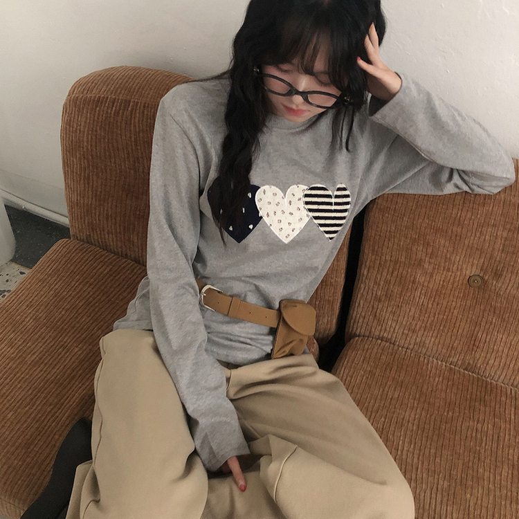 ハートワッペン長袖Tシャツ GREY