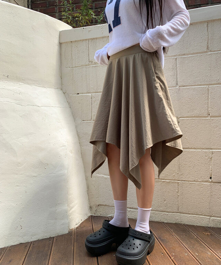 お値下げしました！ラインが美しいSPORTMAX　スカート お値下げしました！ラインが美しいSPORTMAX スカート - メルカリ