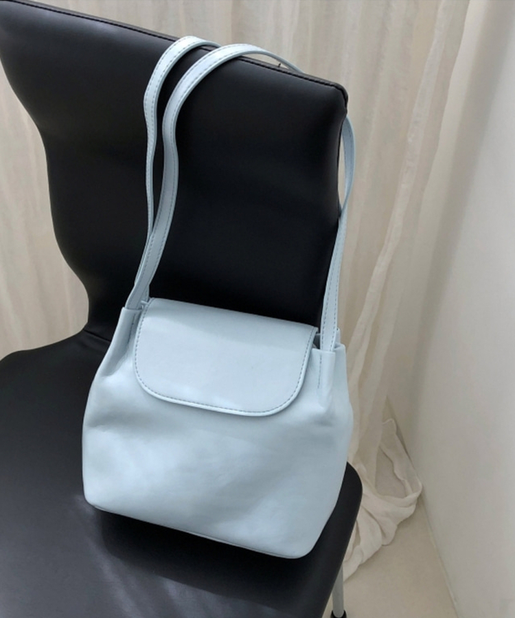 レザースクエアショルダーバッグ SKY BLUE