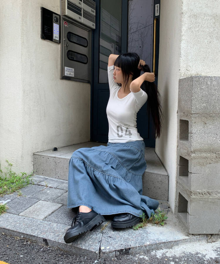 デニムティアードボタンロングスカート BLUE