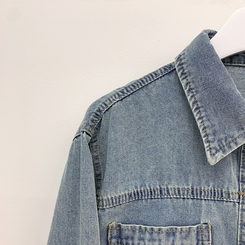 セミクロップロールアップデニムシャツ