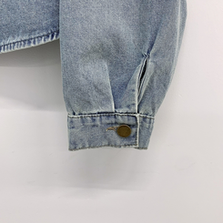 セミクロップロールアップデニムシャツ