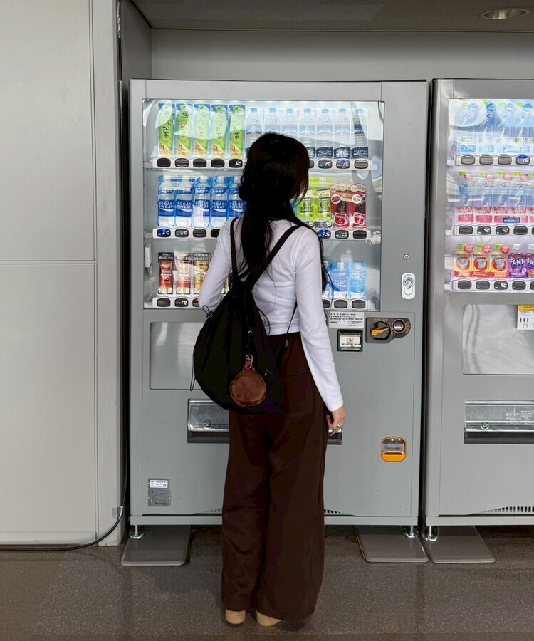 레이즈 스트링 백팩 블랙