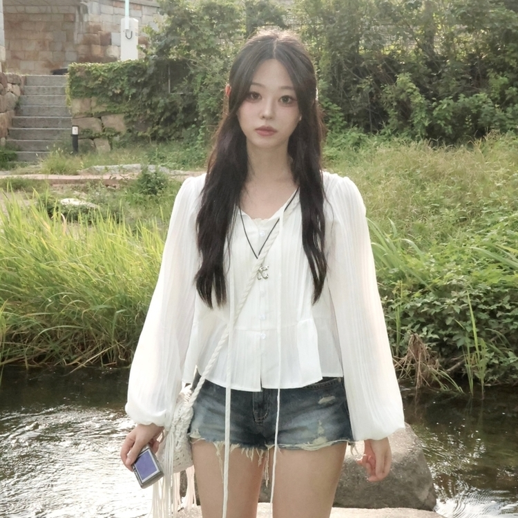 청순 여리 리본 핀턱 러블리 스트랩 프릴 긴팔 줄지 블라우스 화이트