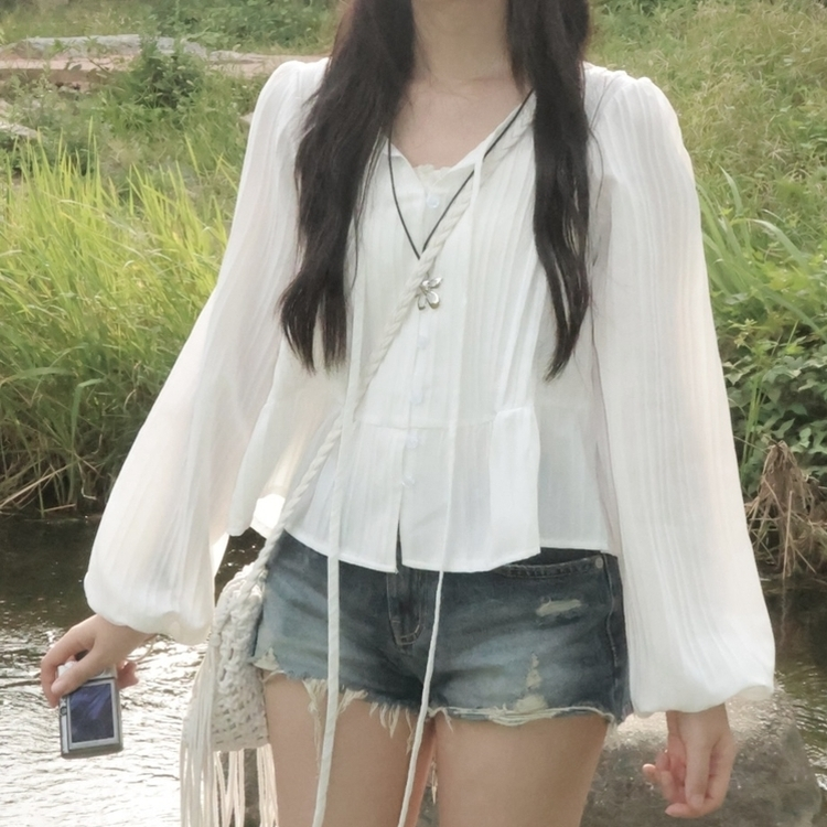 청순 여리 리본 핀턱 러블리 스트랩 프릴 긴팔 줄지 블라우스 화이트