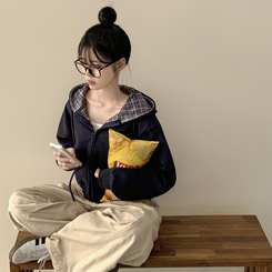 ビンテージチェックバイカラークロップフードジップアップ秋服開講ルック(5color) DARK BLUE