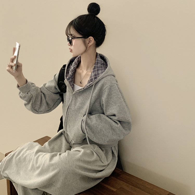 빈티지 체크 배색 크롭 후드집업 다크그레이