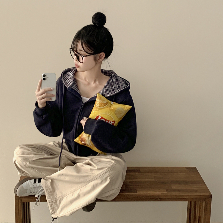 ビンテージチェックバイカラークロップフードジップアップ秋服開講ルック(5color) DARK BLUE