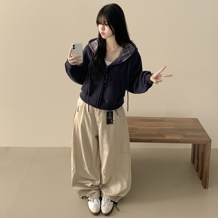 ビンテージチェックバイカラークロップフードジップアップ秋服開講ルック(5color) DARK BLUE