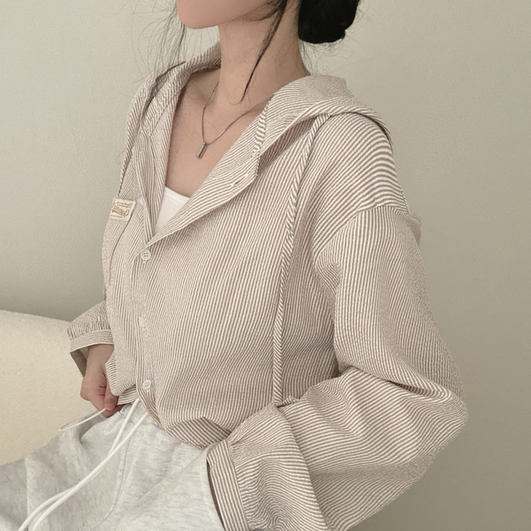 아방핏 스트라이프 와펜 루즈핏 남방 베이지