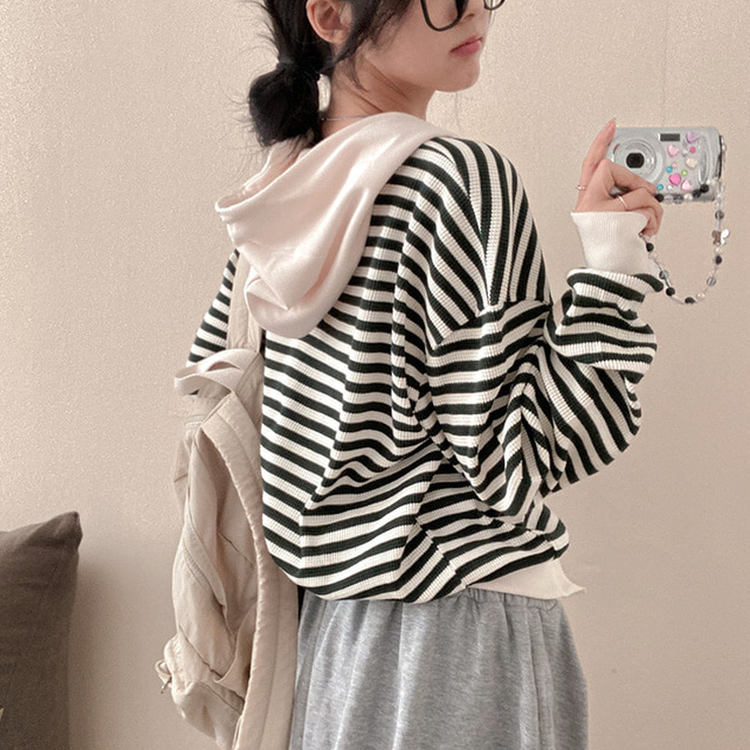 카카오 단가라 스트라이프 투웨이 와플 후드 집업 그린