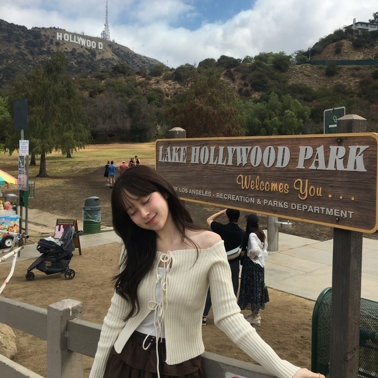 オフショルダーリボンカーディガン IVORY