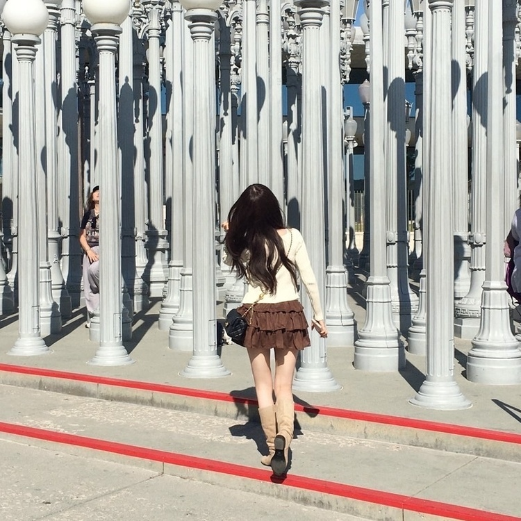 スエードフリルミニスカート BROWN