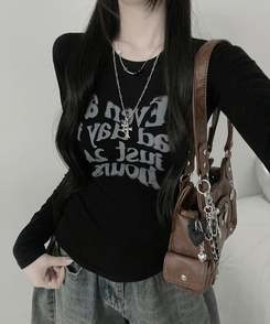 レタリングプリンティング長袖Tシャツ BLACK