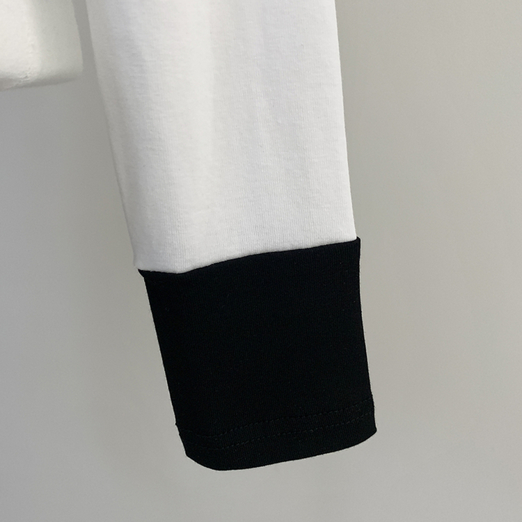 レイヤードスリム長袖Tシャツ