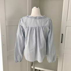 긴팔VER 페어리 스트라이프 리본 프릴 나시 일체형 긴팔 블라우스