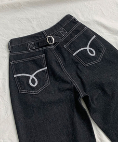 에클렛 논페이드 백 버클 자수 포켓 데님 롱 와이드팬츠