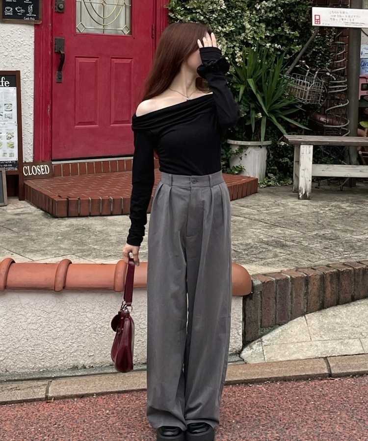 글램 셔링 오프숄더 긴팔 검정