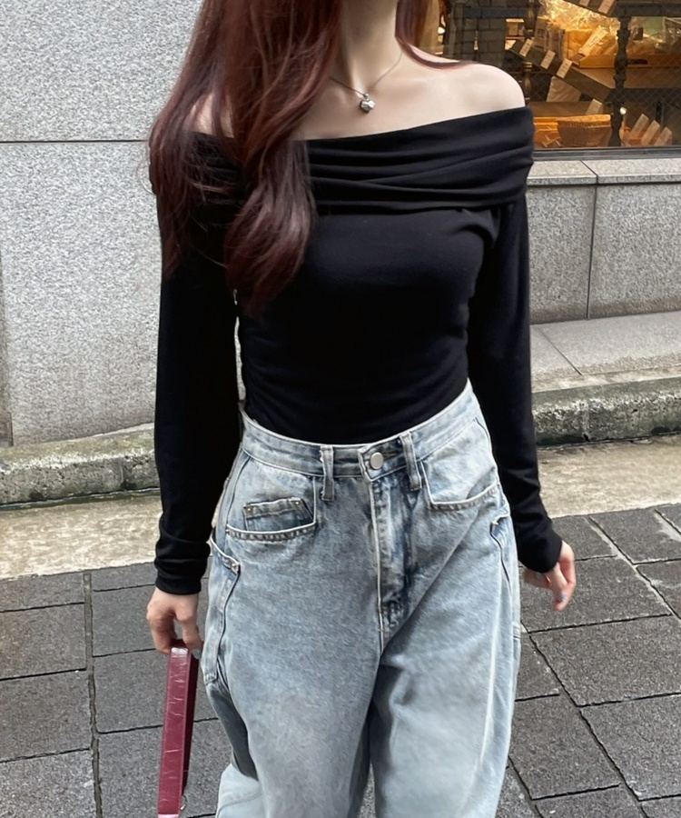 글램 셔링 오프숄더 긴팔 검정