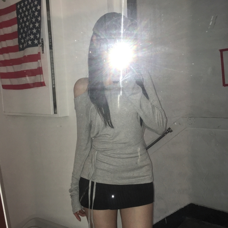 ディープネックTシャツ LIGHT GRAY