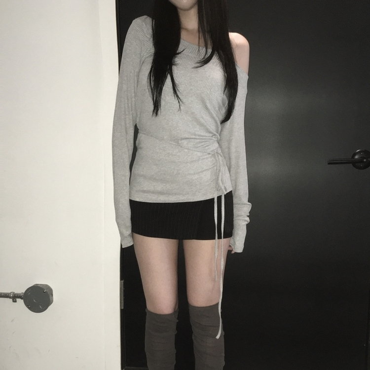 ディープネックTシャツ LIGHT GRAY