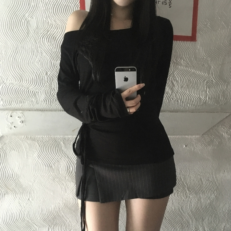 ディープネックTシャツ BLACK