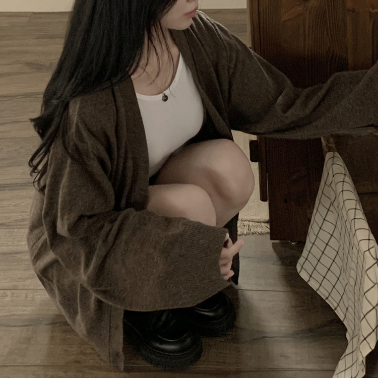 왕오버핏 브이넥 와이드소매 간절기 가디건 브라운