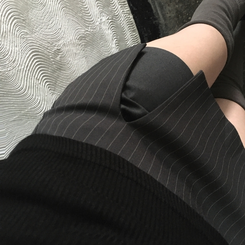 ストライプミニスカートパンツ CHARCOAL