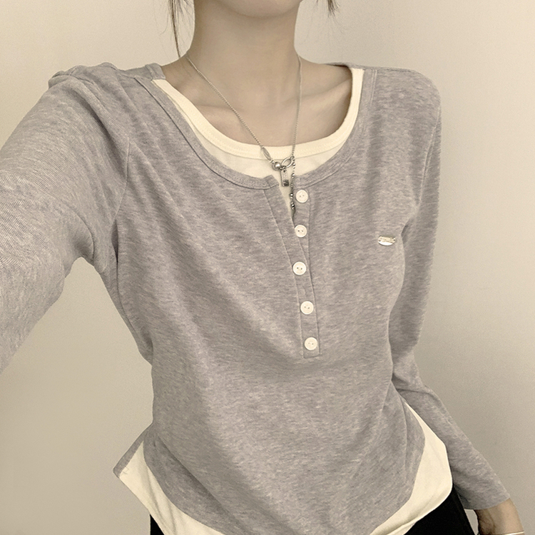 투픽 라운드 버튼 펜던트 버튼 레이어드 단추 긴팔 티셔츠 그레이