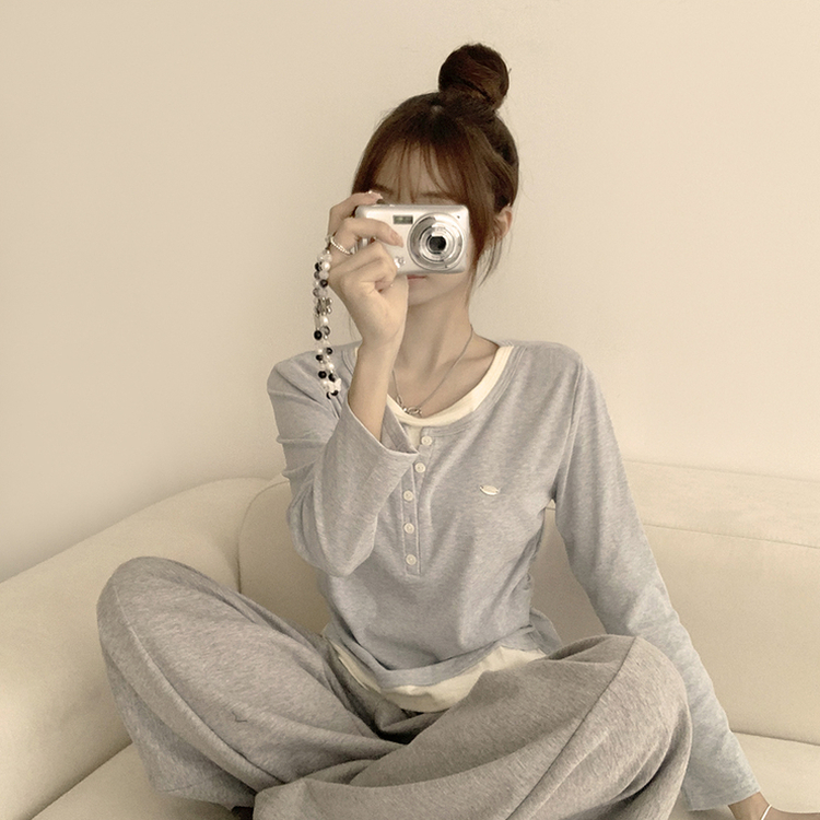 투픽 라운드 버튼 펜던트 버튼 레이어드 단추 긴팔 티셔츠 블루