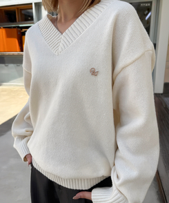 【単独制作/特価】oluデイリーラウンドネック、Vネック2種ニット IVORY(V-neck)