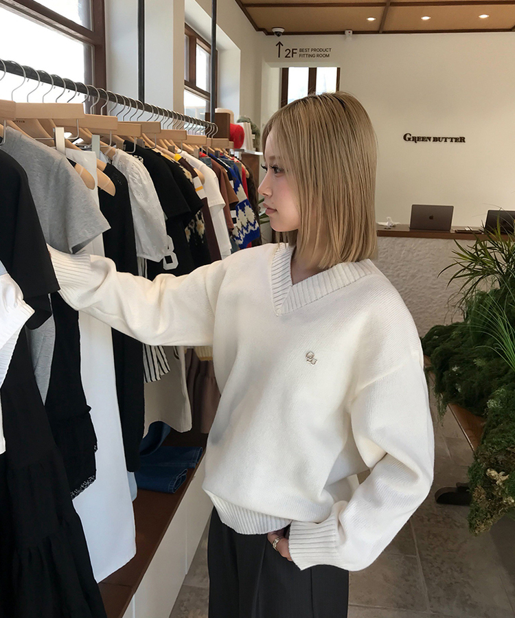 【単独制作/特価】oluデイリーラウンドネック、Vネック2種ニット IVORY(V-neck)