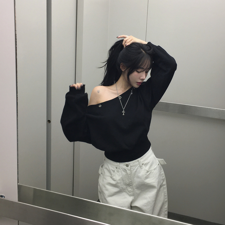 オフスタッドトレーナー BLACK